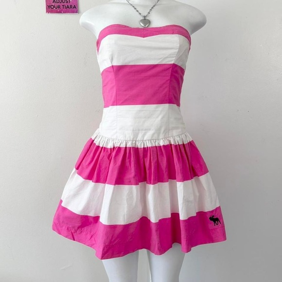 Abercrombie & Fitch Dresses & Skirts - abercrombie & fitch striped strapless dress rare